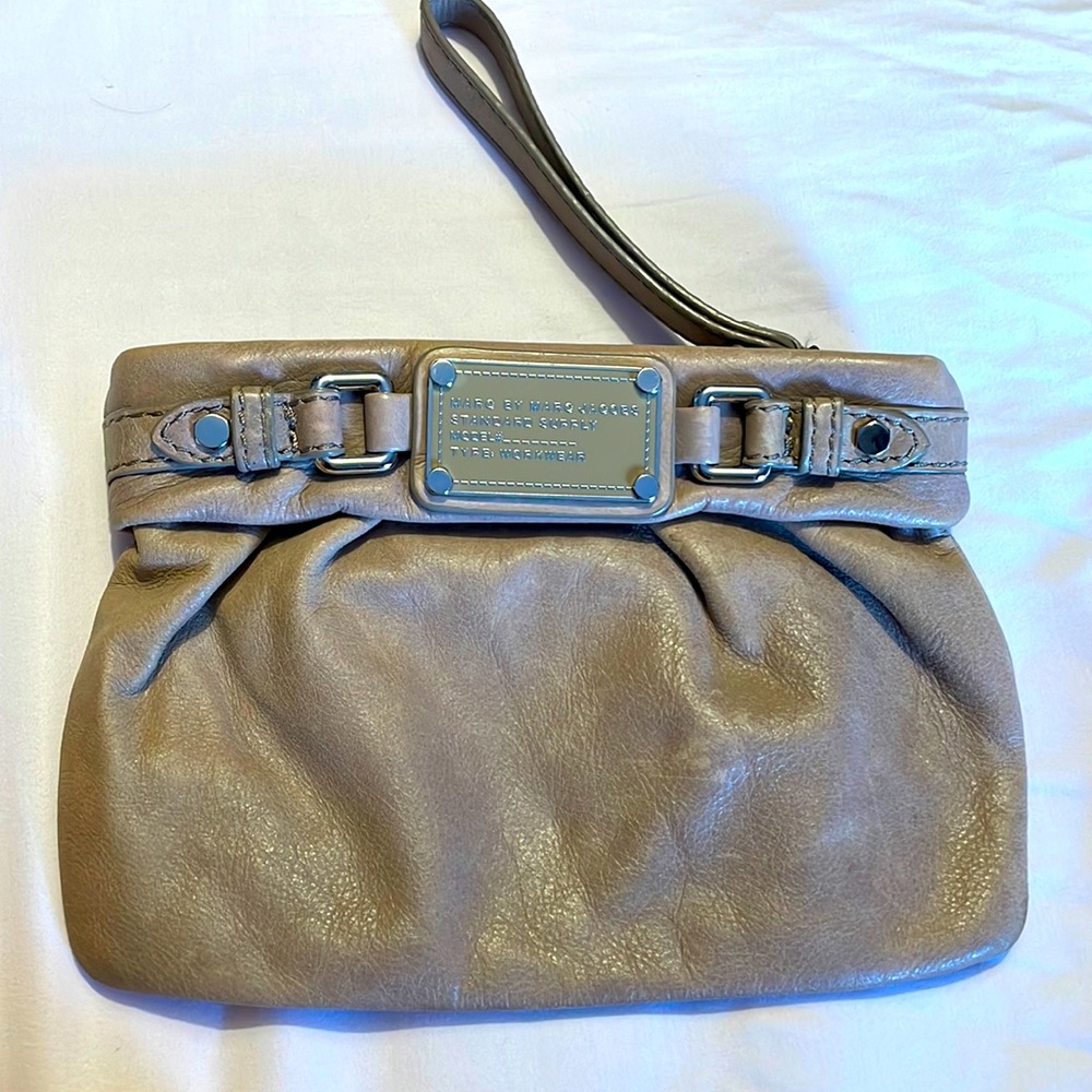 Marc Jacobs wristlet